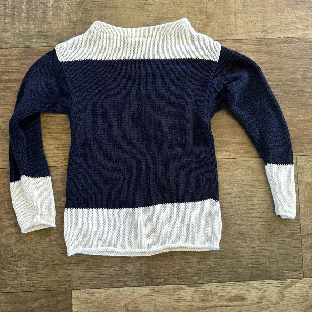 Oshkosh B’Gosh knit sweater star